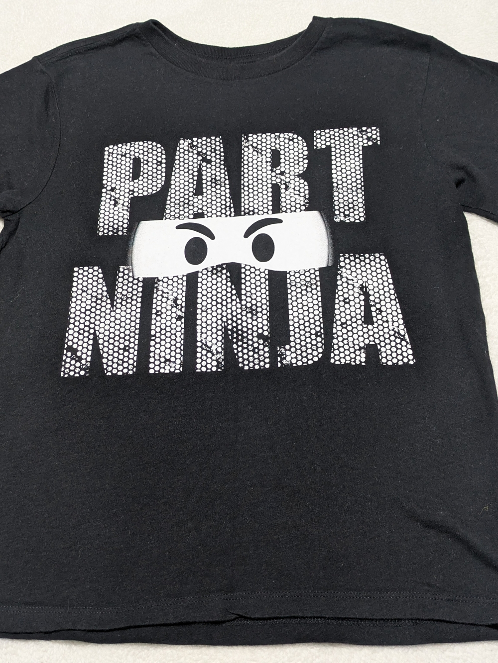 The Children's Place Boys Black Part Ninja Graphic T-Shirt Short Sleeve Size M